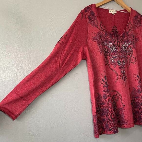 Live and Let Live Size 1X Red Black Whimsigoth Embellished Sweater Tunic Gothic - Picture 2 of 7